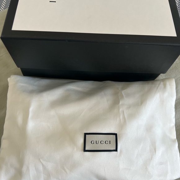 GUCCI GG MARMONT SUPER MINI BAG LIKE NEW!! - Picture 9 of 10